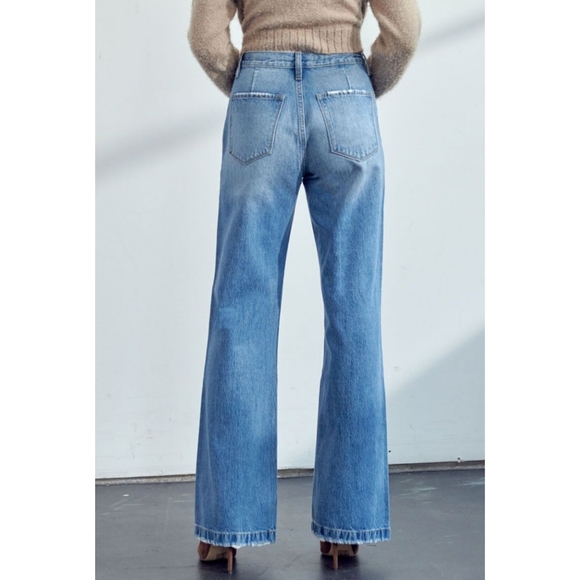 90's Ultra High Rise Flair - Picture 4 of 10